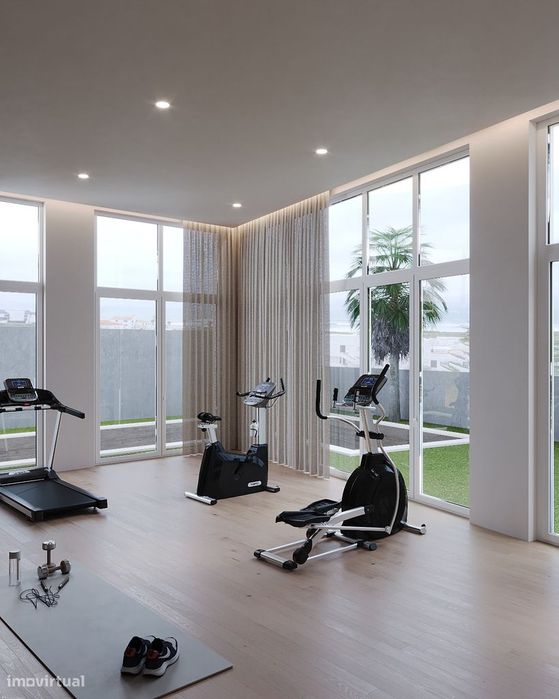 T2 de Luxo, a 700m da praia com vista mar