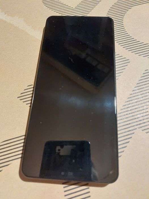 Самсунг А 21 с .