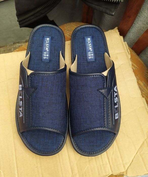 Продам с синей стелькой.330 грн.