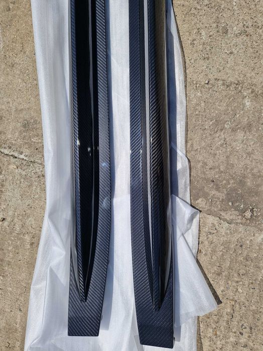 Лезвия на пороги ( Карбон ) V2 на BMW M4 G82 / G83 2021-2025 года.