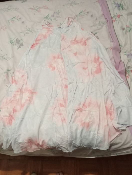 Vestido colorido lindíssimo