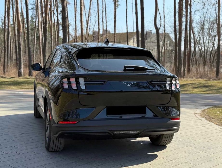 Ford Mustang Mach-E  2023