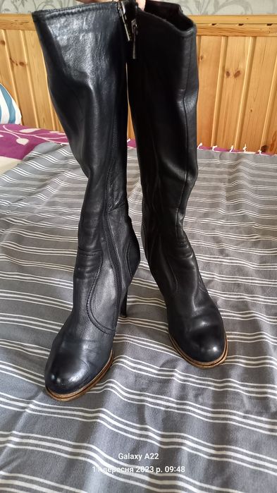 Модельні сапоги Cam.E.Garsi Розмір 39.a жіночі