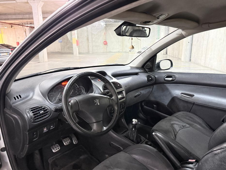 Peugeot 206 HDI 1600 5 lugares