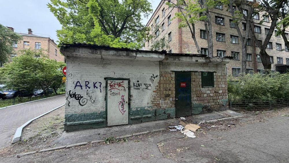 Оренда на вул. Академіка Шалімова, 24/2 приміщення на 17,4 м²