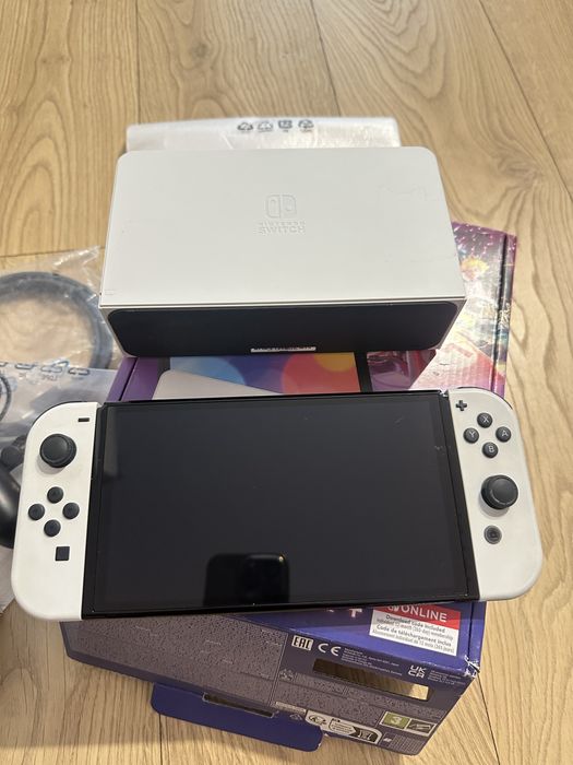 Nintendo Switch 64 gb Qled bialy polecam