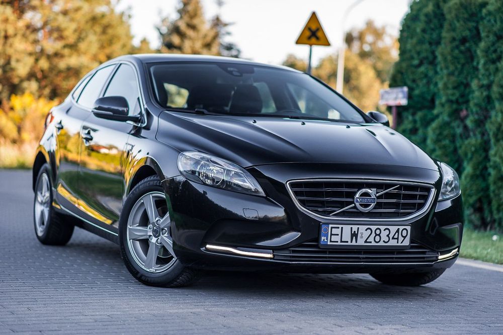 Volvo V40