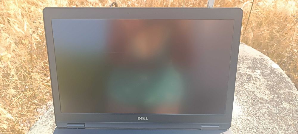 Portatil Dell Precision 3520 i7-7700HQ/16GB RAM/512GB NvME/Win11Pro