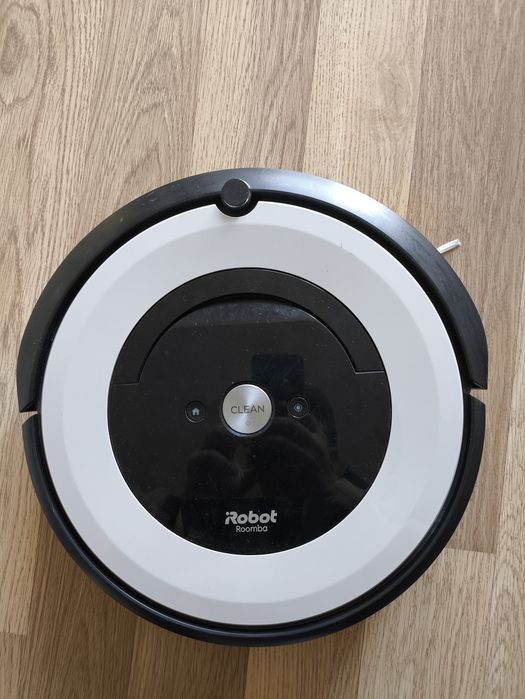 Odkurzacz iRobot Roomba E5 + stacja dokująca + wirtualna ściana