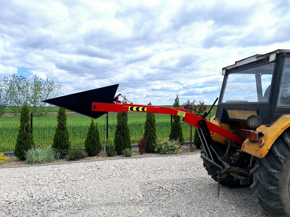 Łycha na tylni tuz do ciągnika, Ładowacz na tył ciągnika, Tur tył