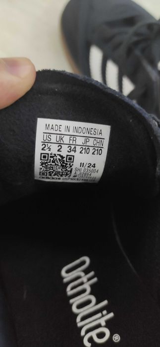 Sapatilhas Adidas Spezial n34 NOVAS