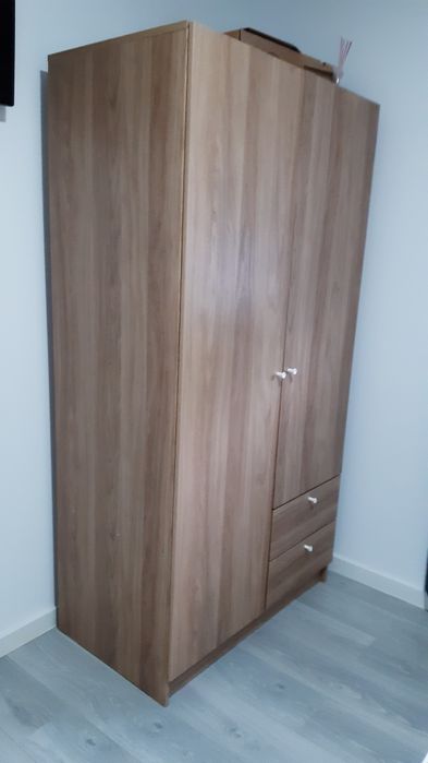 Móvel de quarto de solteiro