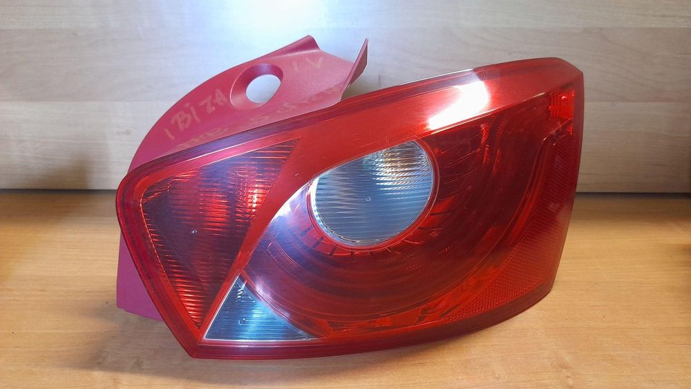Lampa tylna tył prawa seat ibiza iv 4 6j 5d 6j4945096b