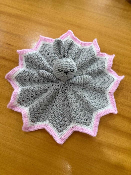 Conjunto amigurumis para bebé