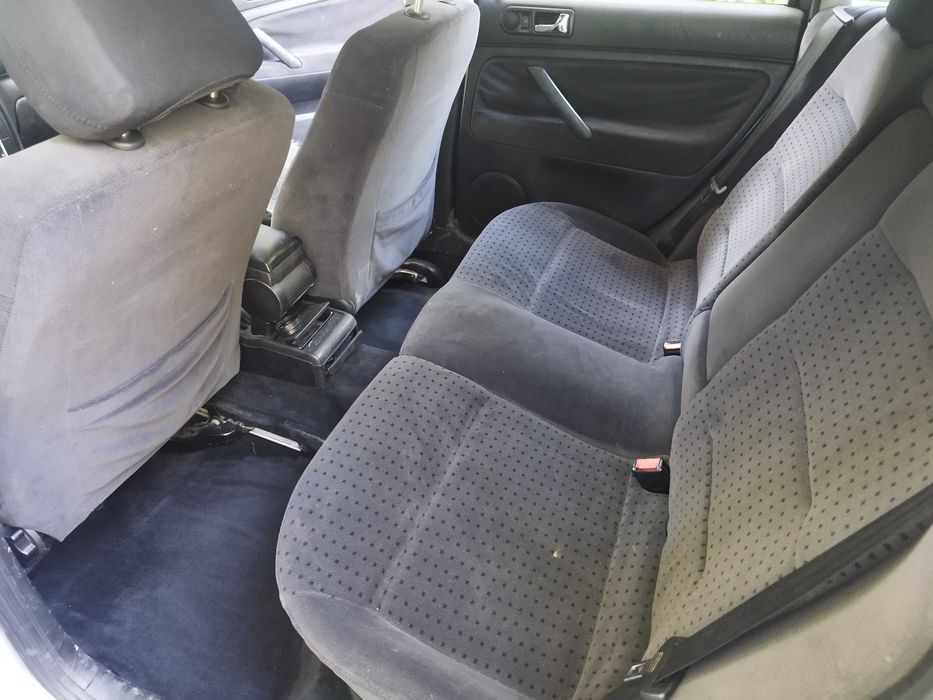 Volkswagen Passat B5 1.8 LPG *4x4 *Syncro *Klimatyzacja *Hak *2kluczyki