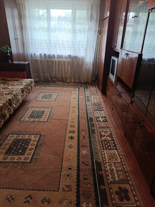 Сдаю 3к/кв Соборная 4/5,70/40/8, мебель, техника 10500