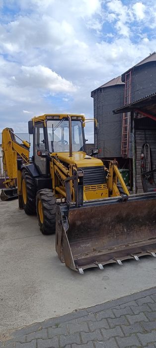 Komatsu wb93r komplet łyżek