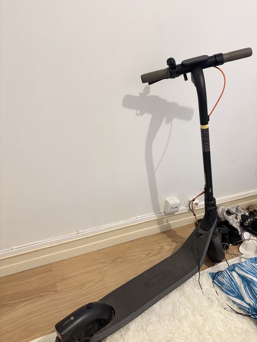 Trotinete elétrica avariada para peças