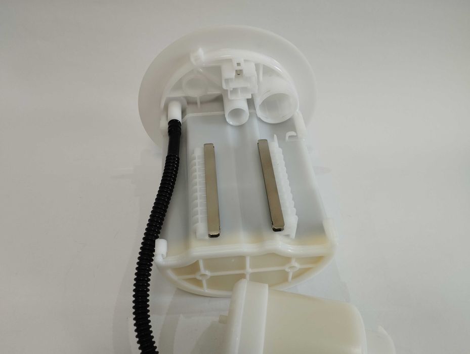 Топливный фильтр Toyota Corolla 150 двигатель 1,33 77024-12120