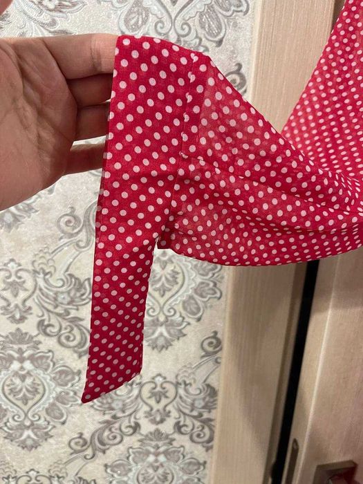 Шикарна сукня бренду Tess Dress