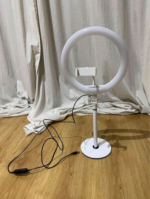 Ring Light Neewer de mesa