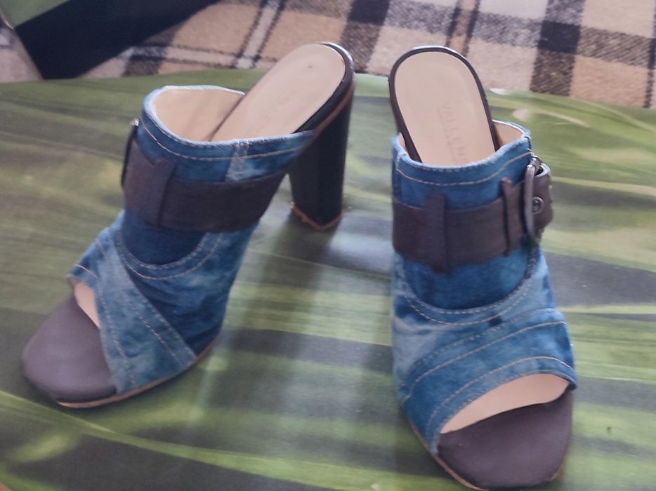 Босоніжки жіночі джинсові, р.38 б/у