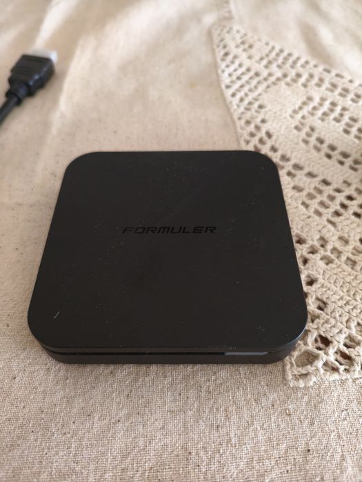 Vendo Formuler z10 SE em ótimo estado