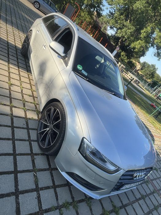 Sprzedam Audi A4 B8