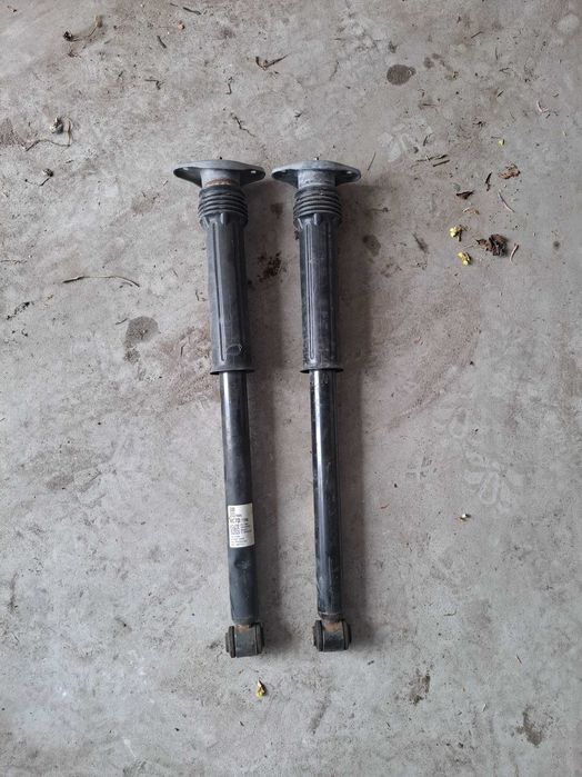 Задние амортизаторы chevrolet bolt 2017-20244