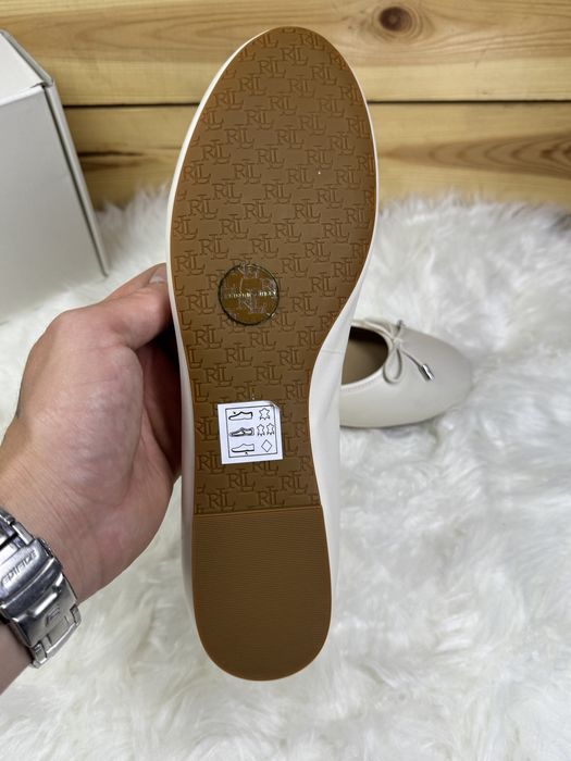 Ralph Lauren Jayna baleriny ecru beżowe damskie skóra naturalna