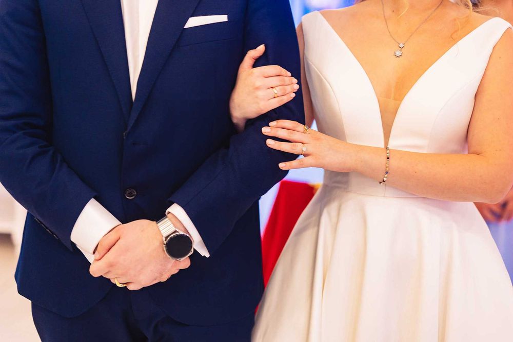 Suknia ślubna ponadczasowy krój