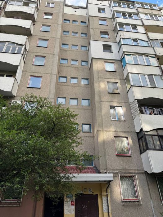 Продається 3- к квартира на північному.