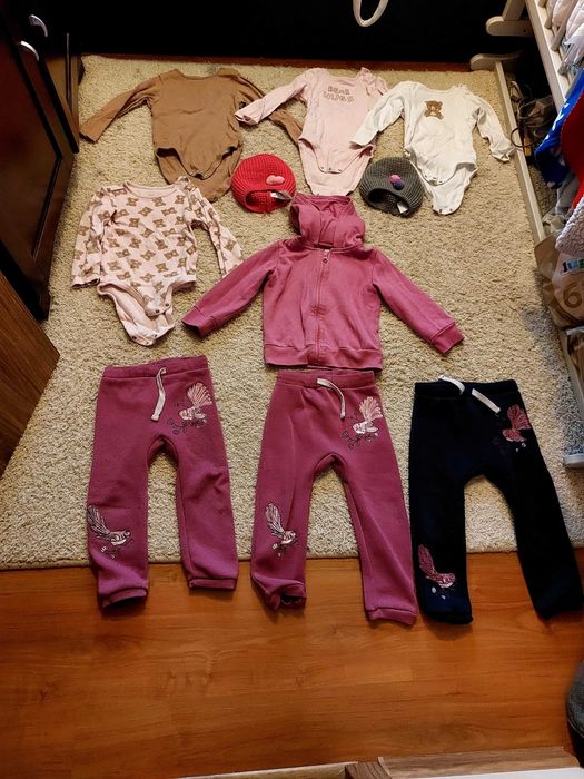 Paka ubranek dziewczynka r.92/98 duzo kurtki bluzy spodnie akcesoria