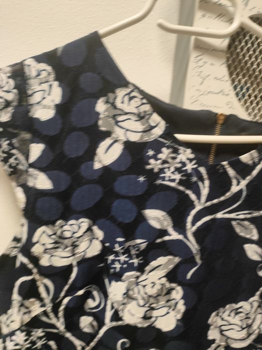 Sukienka koronkowa40