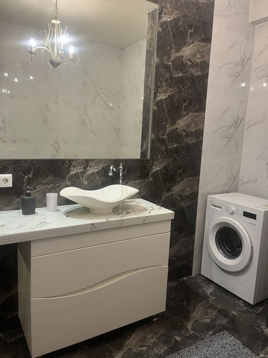 Розкішна 2х кімнатна квартира студія в ценрі м.Кропивницький