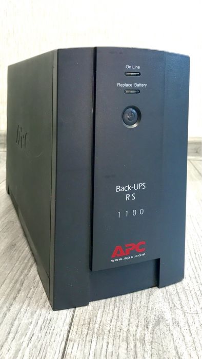 ДБЖ безперебійник APC Back-UPS RS 1100 з 2 батареями CSB