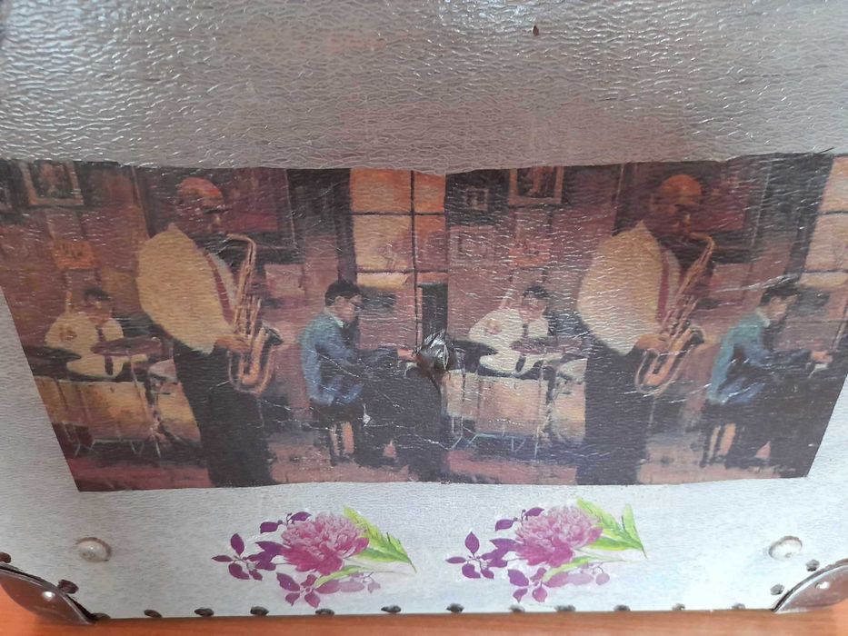 Stara walizka z 1960 roku