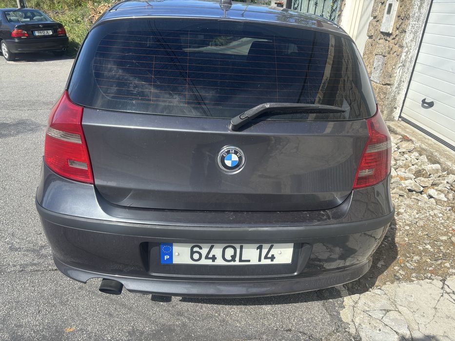 Vendo bmw118d  ou troco