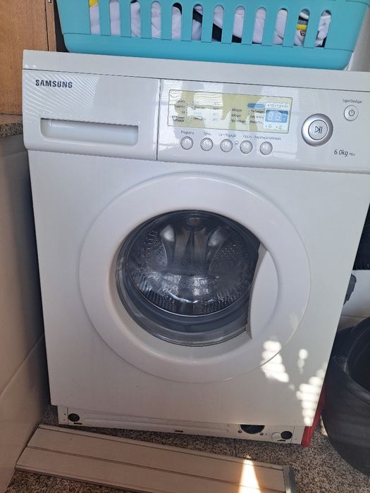 Maquina de lavar roupa
