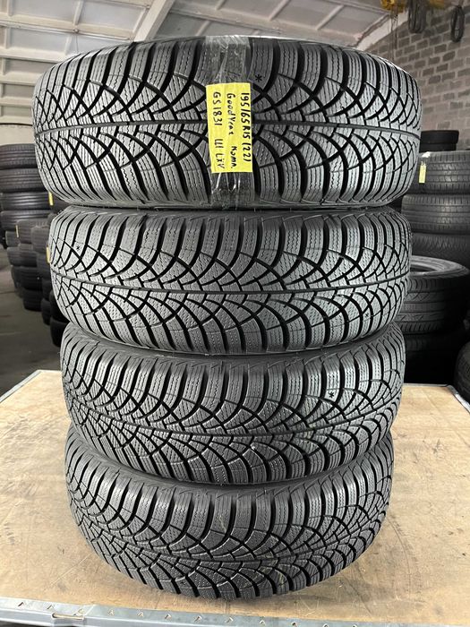 GS1831 Зимові шини 195/65r15 GoodYear UltraGrip 9+ комплект резина р15