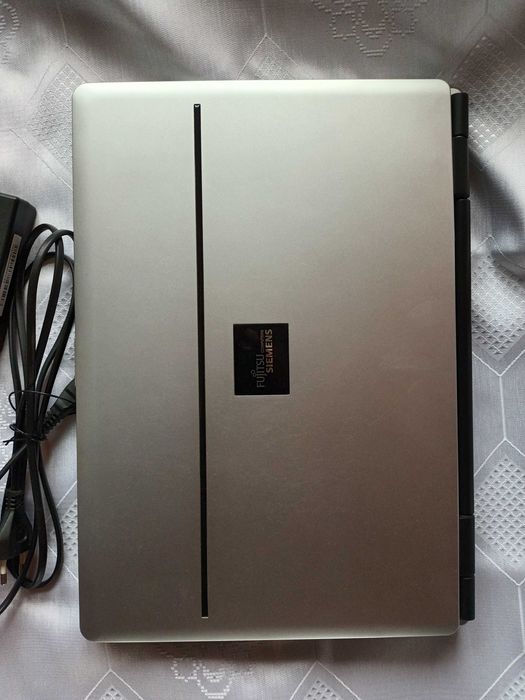 Laptop Fujitsu-Siemens Amilo