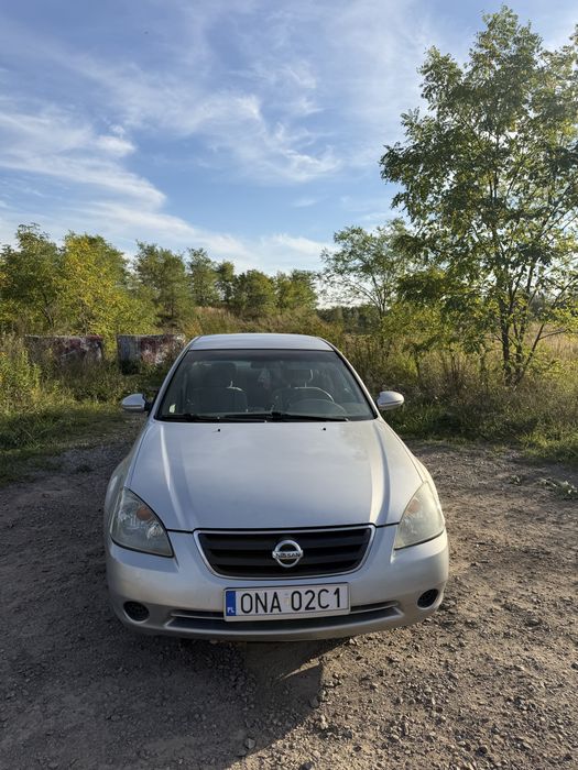 Nissan Altima
