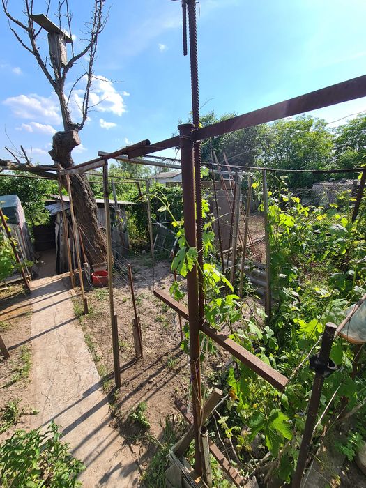 Продається дача через 4-5 місв с.Привільне Зп.обл.