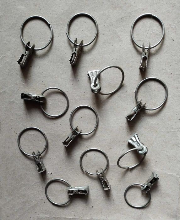 Кольца, прищепки для карнизов, штор.