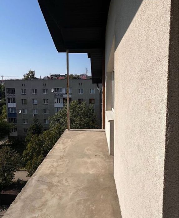 2 кім біля озера та парку на вул. Наливайка!