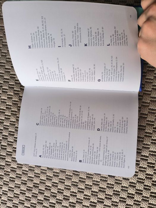 Livro Guia para fazer seu próprio filme em 39 passos