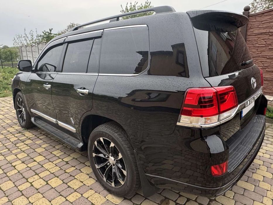 Toyota Land Cruiser 200 2007-2021 рр. Вітровики з хромованим молдингом Niken Luxury (4 шт)
