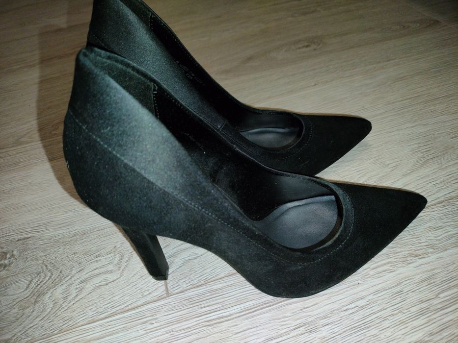 Szpilki damskie czarne