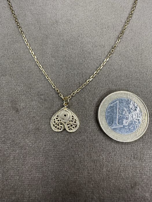 Fio Colar com coração de filigrana em prata dourada