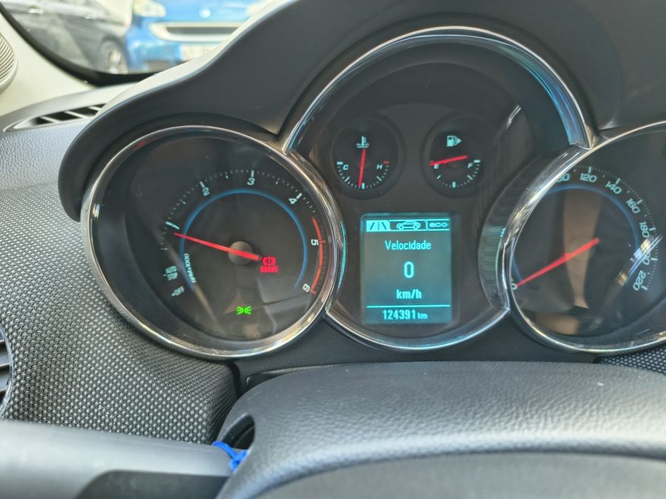 Chevrolet Cruze SW 1.7 VCDi LTZ Sport (131 cv) – Apenas 124.000 km – Jantes 18" Homologadas